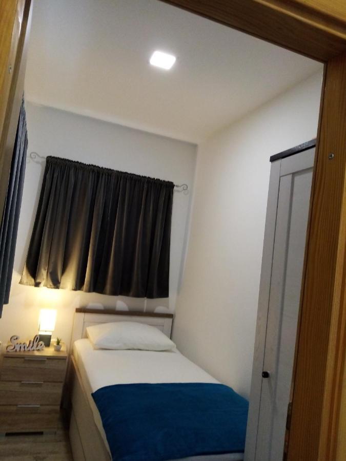 Apartment Nino Gradac  Extérieur photo