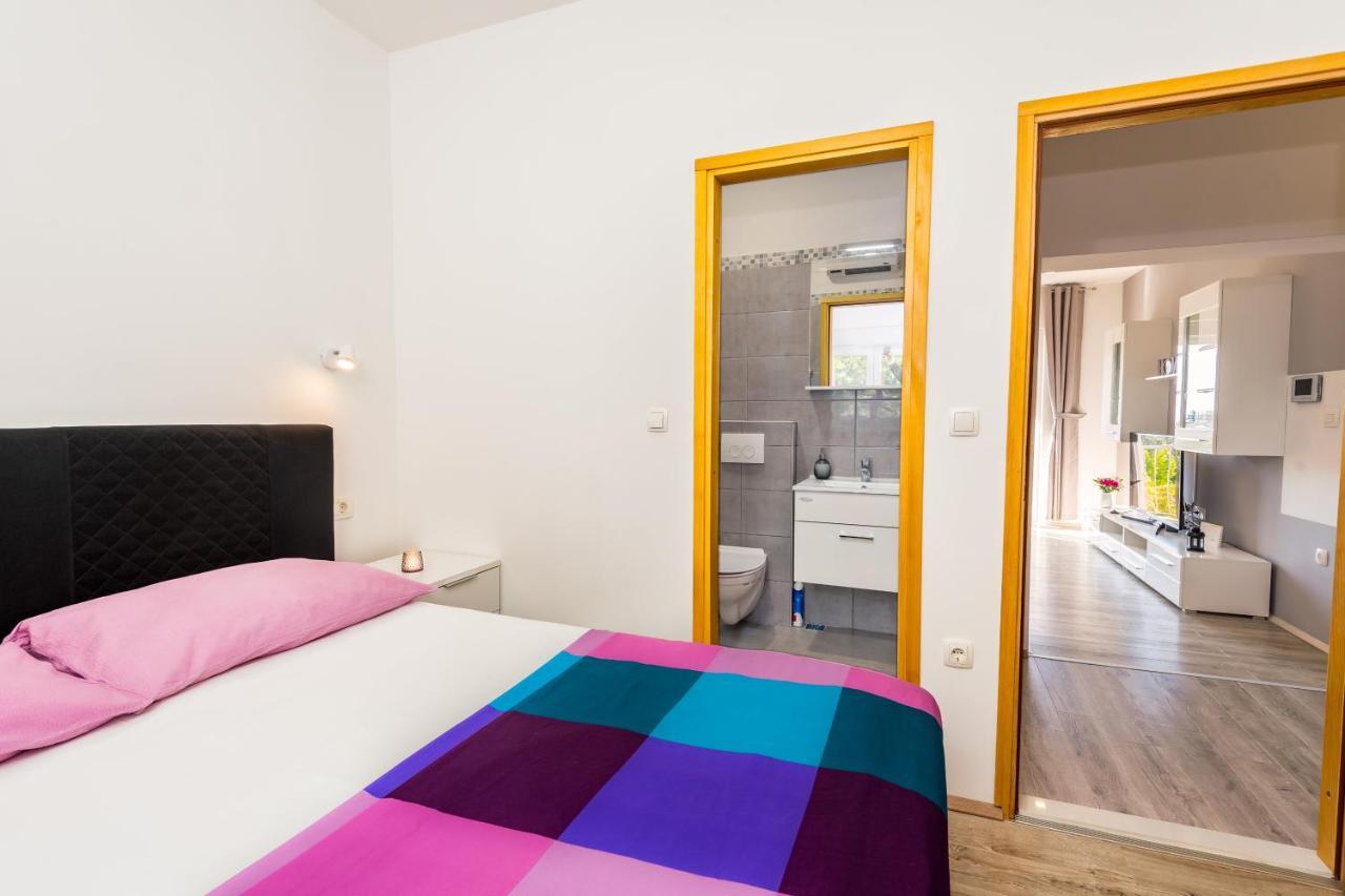 Apartment Nino Gradac  Extérieur photo