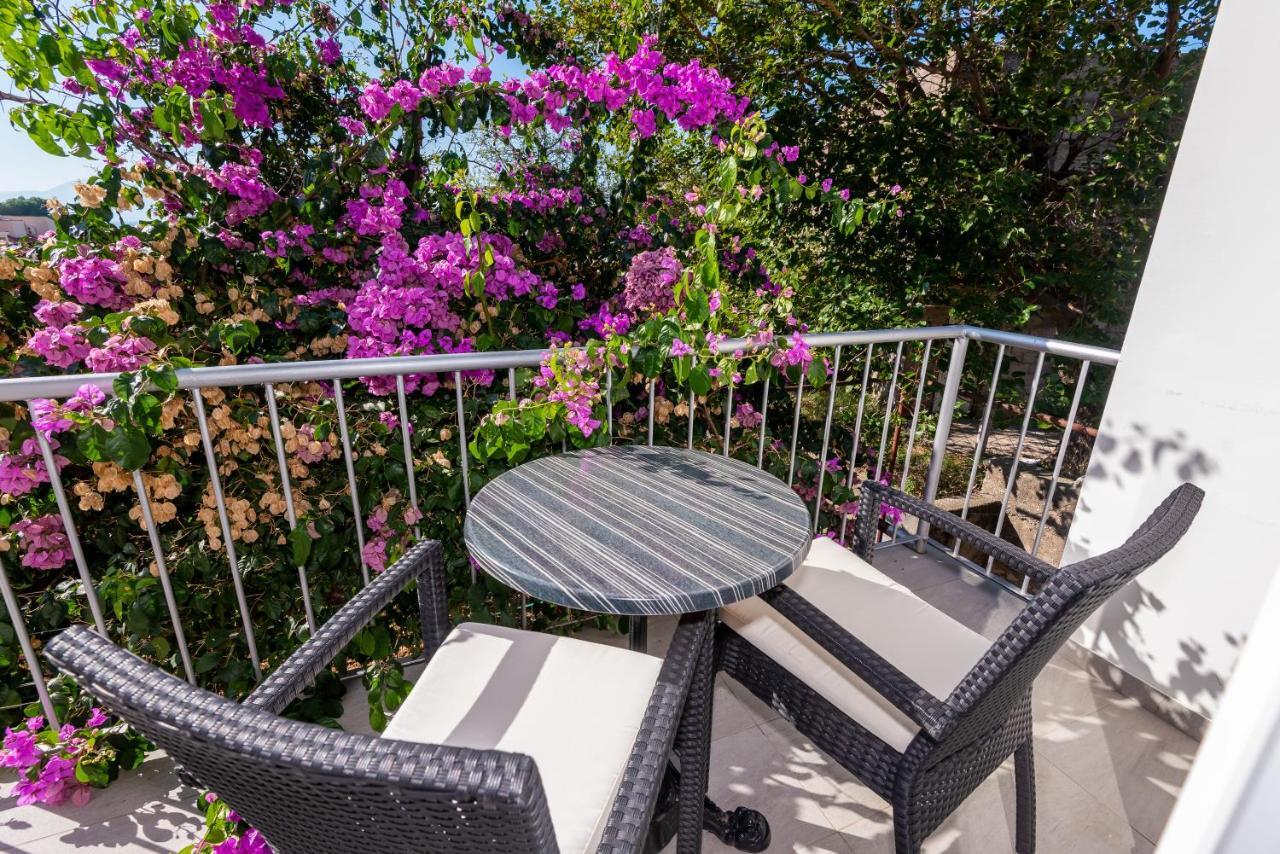 Apartment Nino Gradac  Extérieur photo